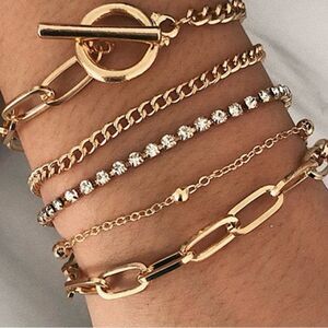 JUST IN❤️Elegant Gold-Tone Bracelet Set